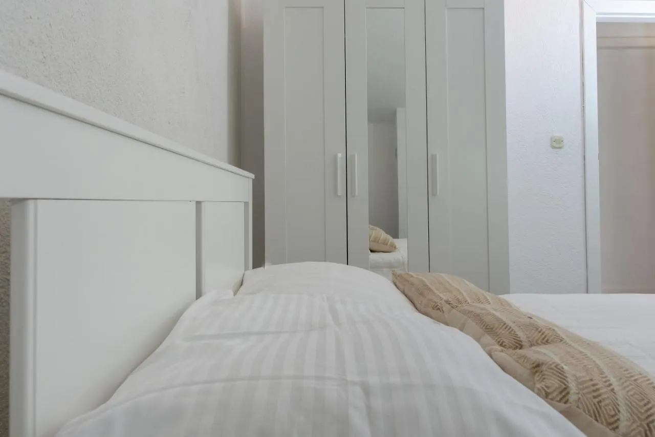 Appartement The View Split. Highlight With Roof-Top-Terrace And Pool Kaštela
